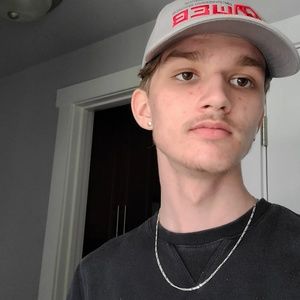 Meet your Posher, Connor